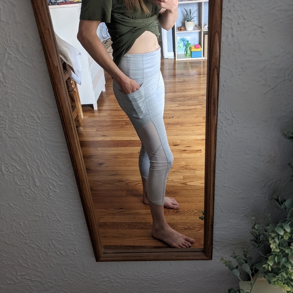 Athleta Chat to Town Leggings - Picture 4 of 16